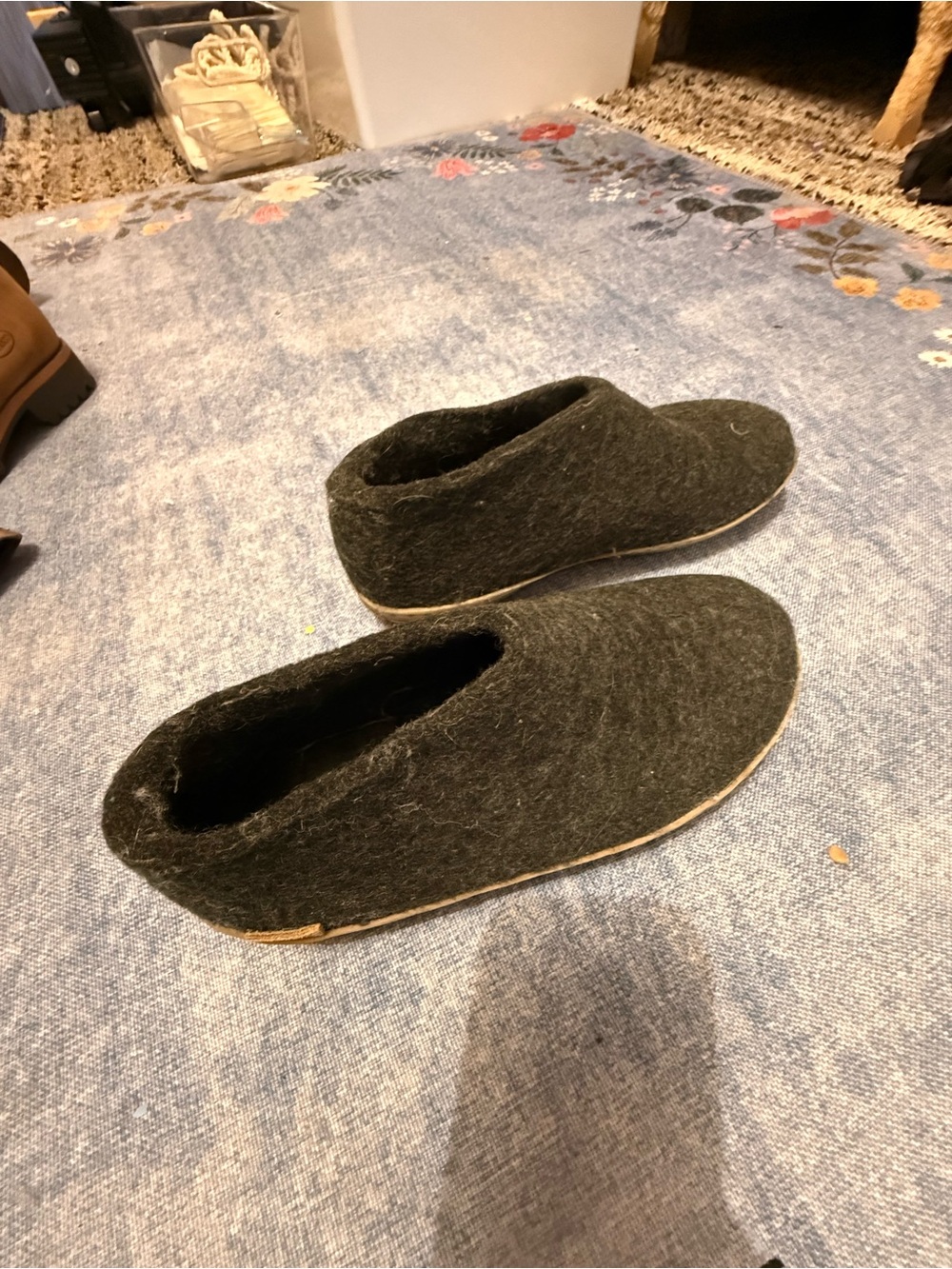 Women's Dark Charcoal Felt Slip-On Slippers